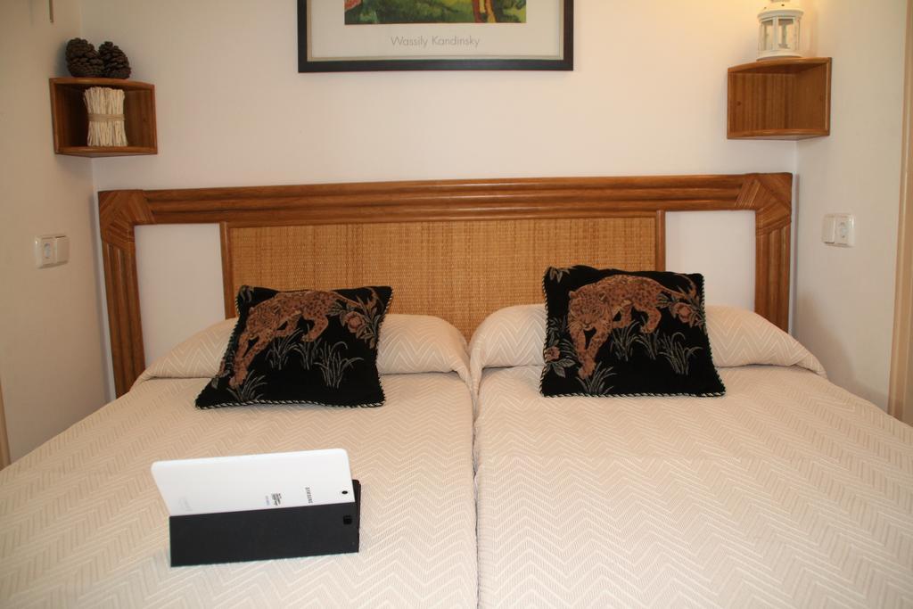 Apartaments Ocean Canada Platja d'Aro Esterno foto